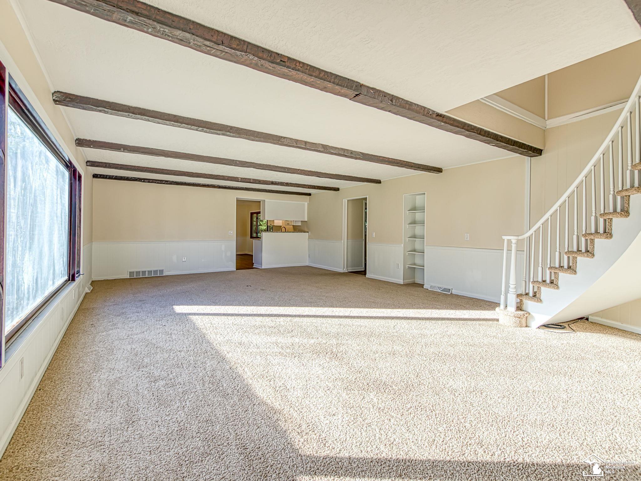 10711 Douglas Road Temperance, MI 48182 - Photo 6 of 41 50192182-c3a5f344-16d3-4231-8663-174ca7f54205.JPG