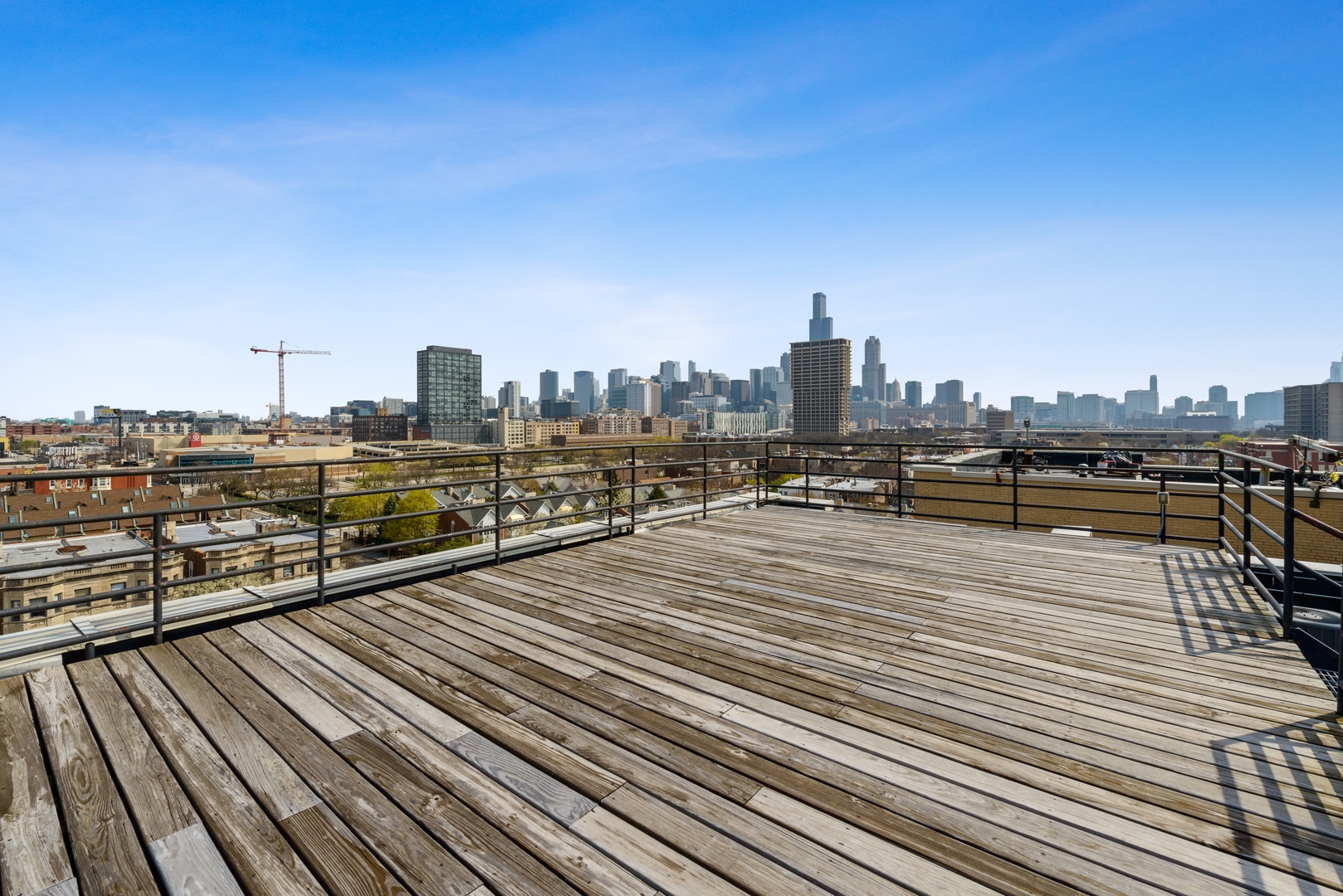 811 South Lytle Street, Unit 606 Chicago, IL 60607 - Photo 21 of 23 a view of a balcony with city view