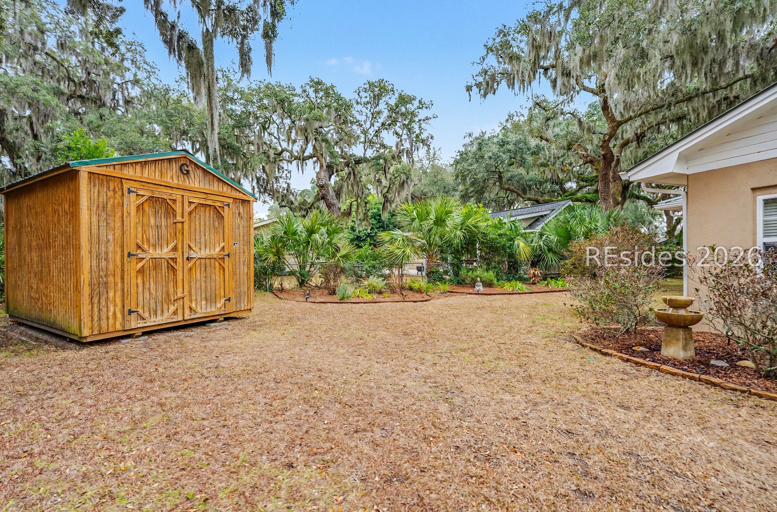 1309 Newcastle Street Beaufort, SC 29902 - Photo 41 of 60