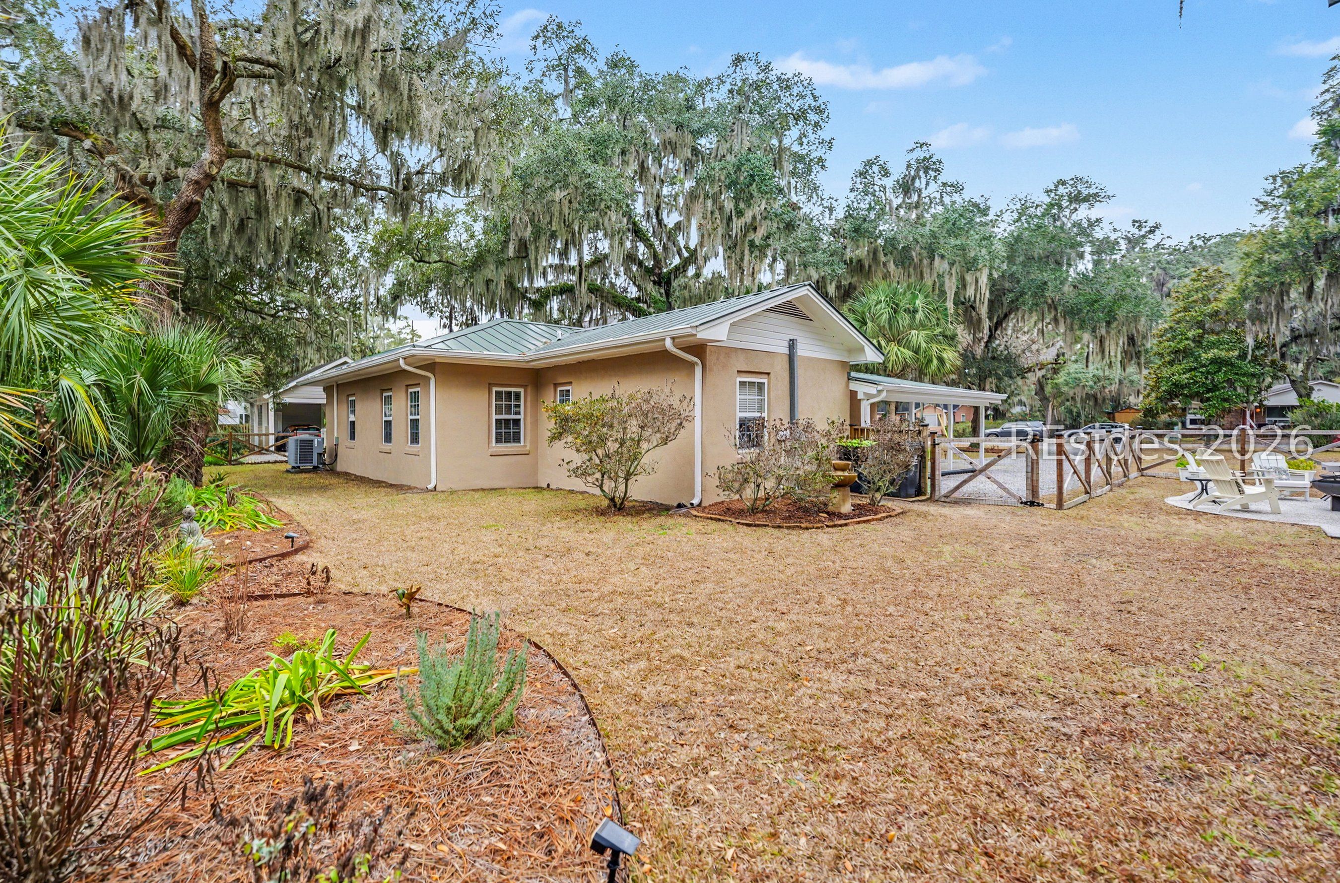 1309 Newcastle Street Beaufort, SC 29902 - Photo 49 of 60