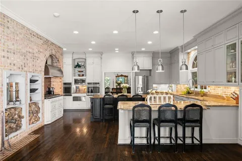 $2,890,000 | 710 Walnut Drive, Marietta, GA 30064
