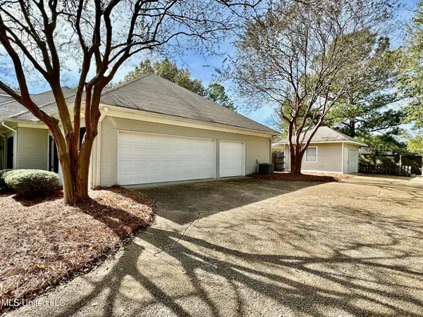 $865,000 | 88 Bozeman-Paine Circle, Madison, MS 39110