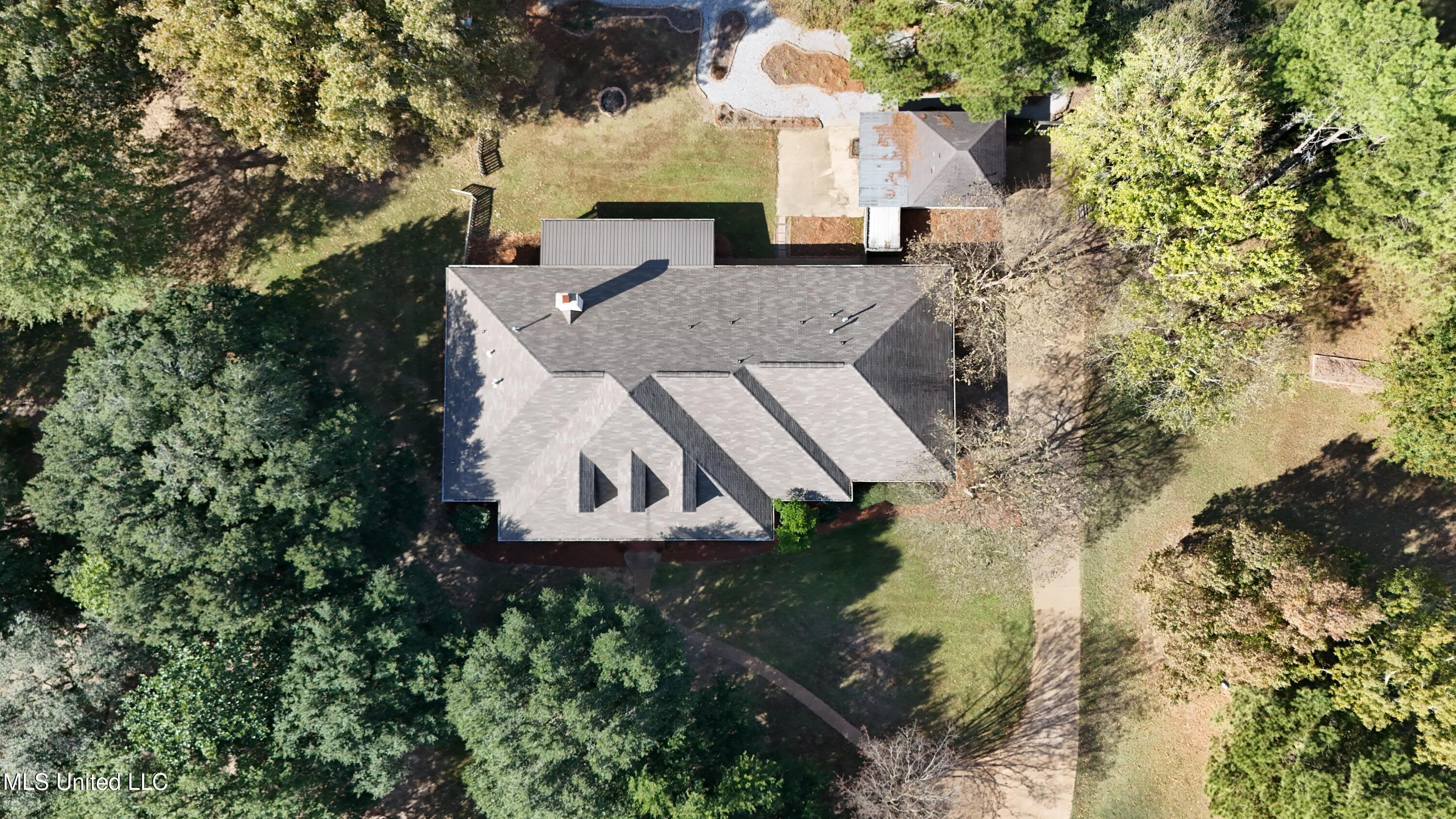 88 Bozeman-Paine Circle Madison, MS 39110 - Photo 94 of 105 dji_fly_20251112_100450_0457_17629869040
