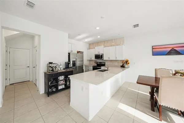 $2,400 | 6269 Shiner Street, Land O Lakes, FL 34638