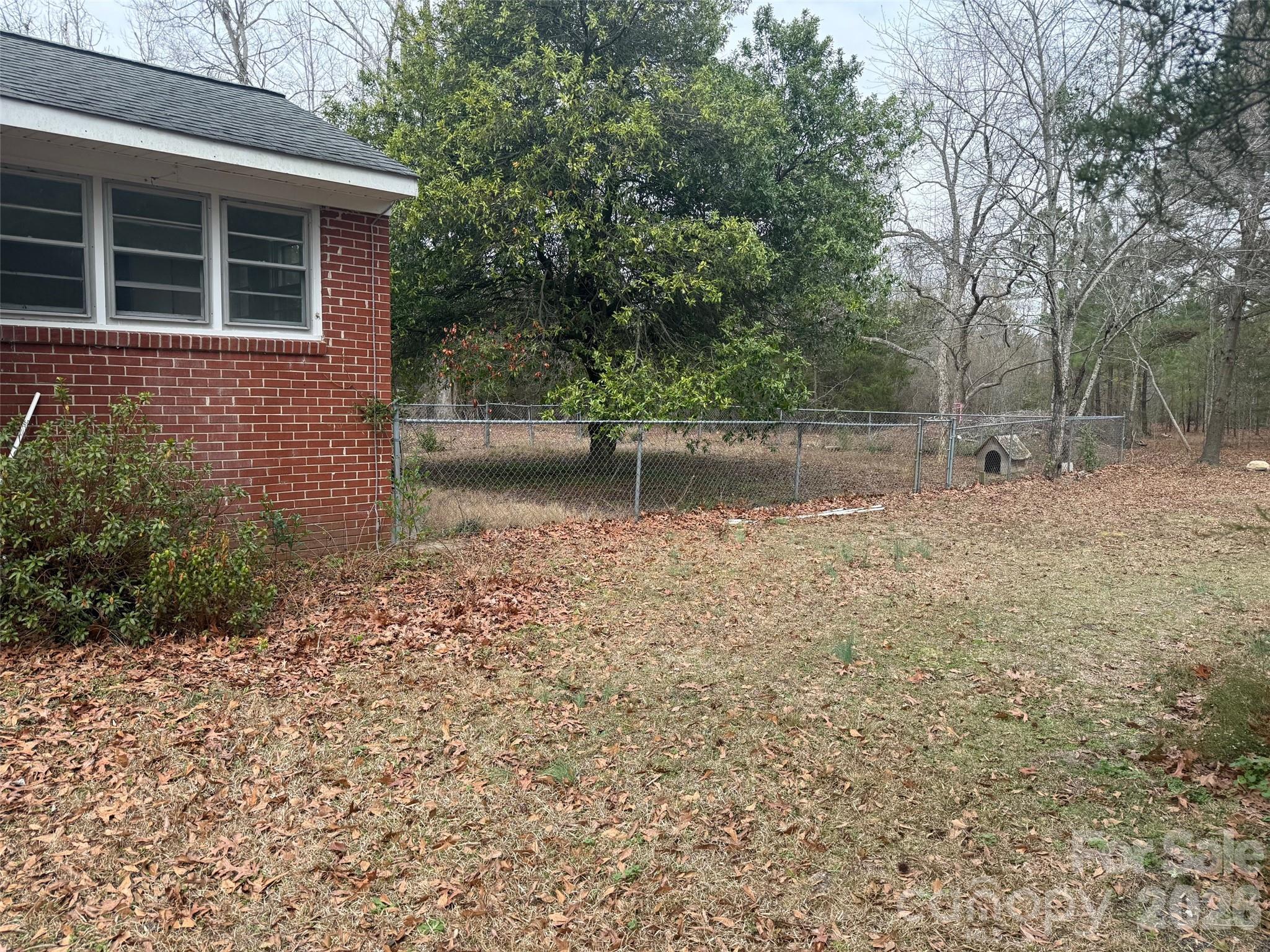 292 Youngs Bend Road Kershaw, SC 29067 - Photo 4 of 18 a backyard of a house with lots of green space