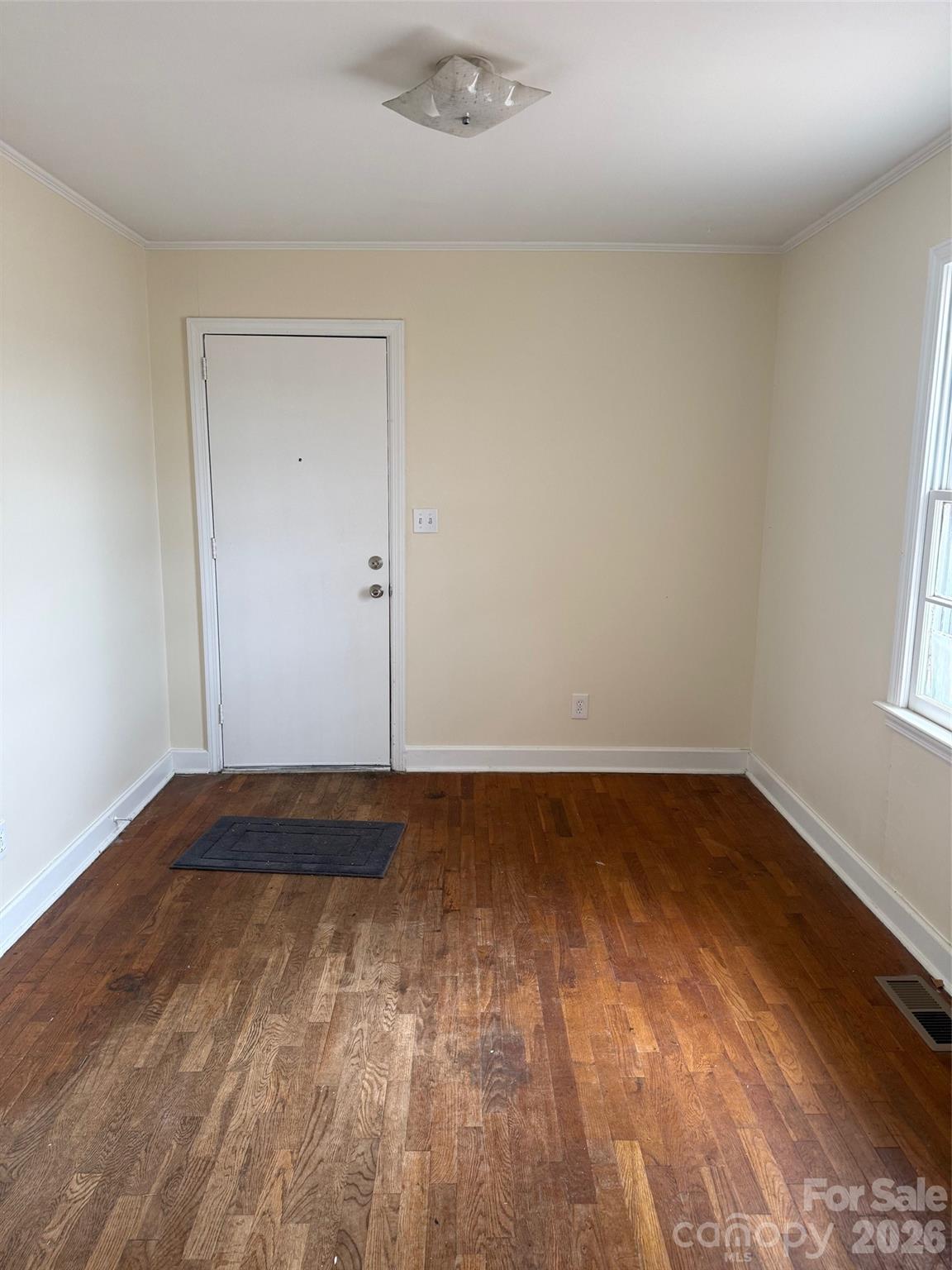 292 Youngs Bend Road Kershaw, SC 29067 - Photo 6 of 18 a view of an empty room and window