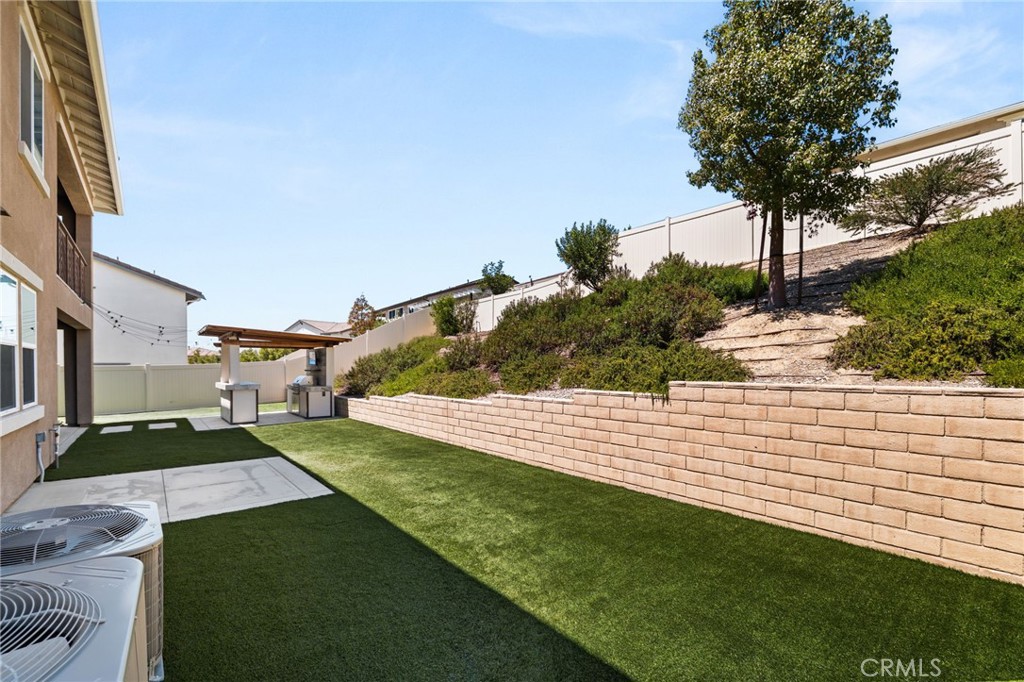 32448 Toyon Road Temecula, CA 92591 - Photo 61 of 72 a view of a house with a yard