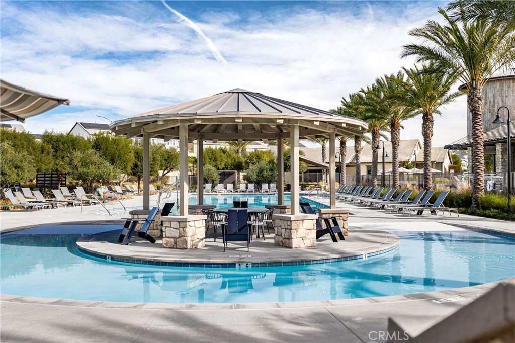 32448 Toyon Road Temecula, CA 92591 - Photo 67 of 72 a view of a swimming pool and lounge chair