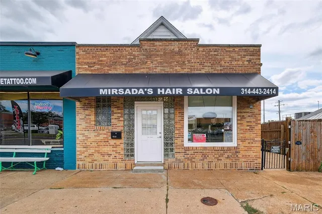 $249,900 | 7254 Gravois Avenue, St. Louis, MO 63116