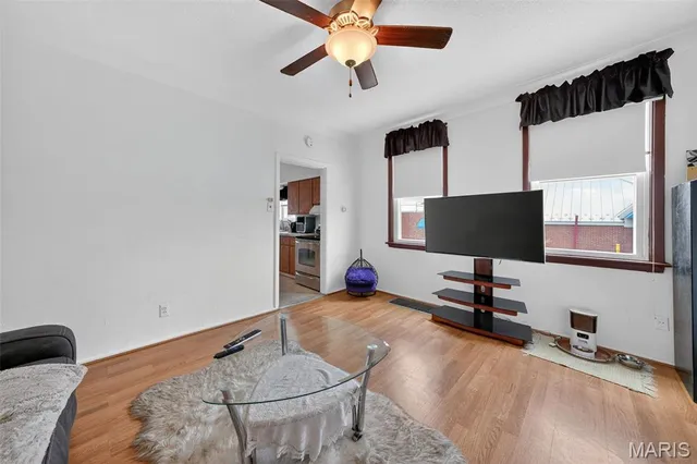 $249,900 | 7254 Gravois Avenue, St. Louis, MO 63116