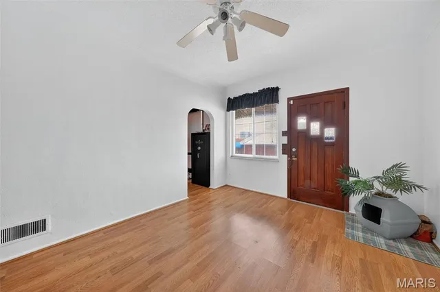 $249,900 | 7254 Gravois Avenue, St. Louis, MO 63116