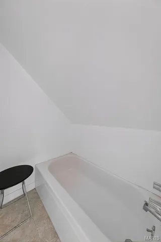 $249,900 | 7254 Gravois Avenue, St. Louis, MO 63116