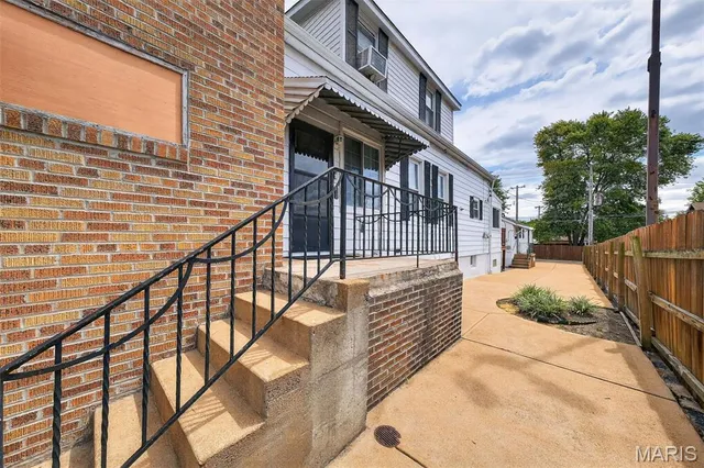 $249,900 | 7254 Gravois Avenue, St. Louis, MO 63116