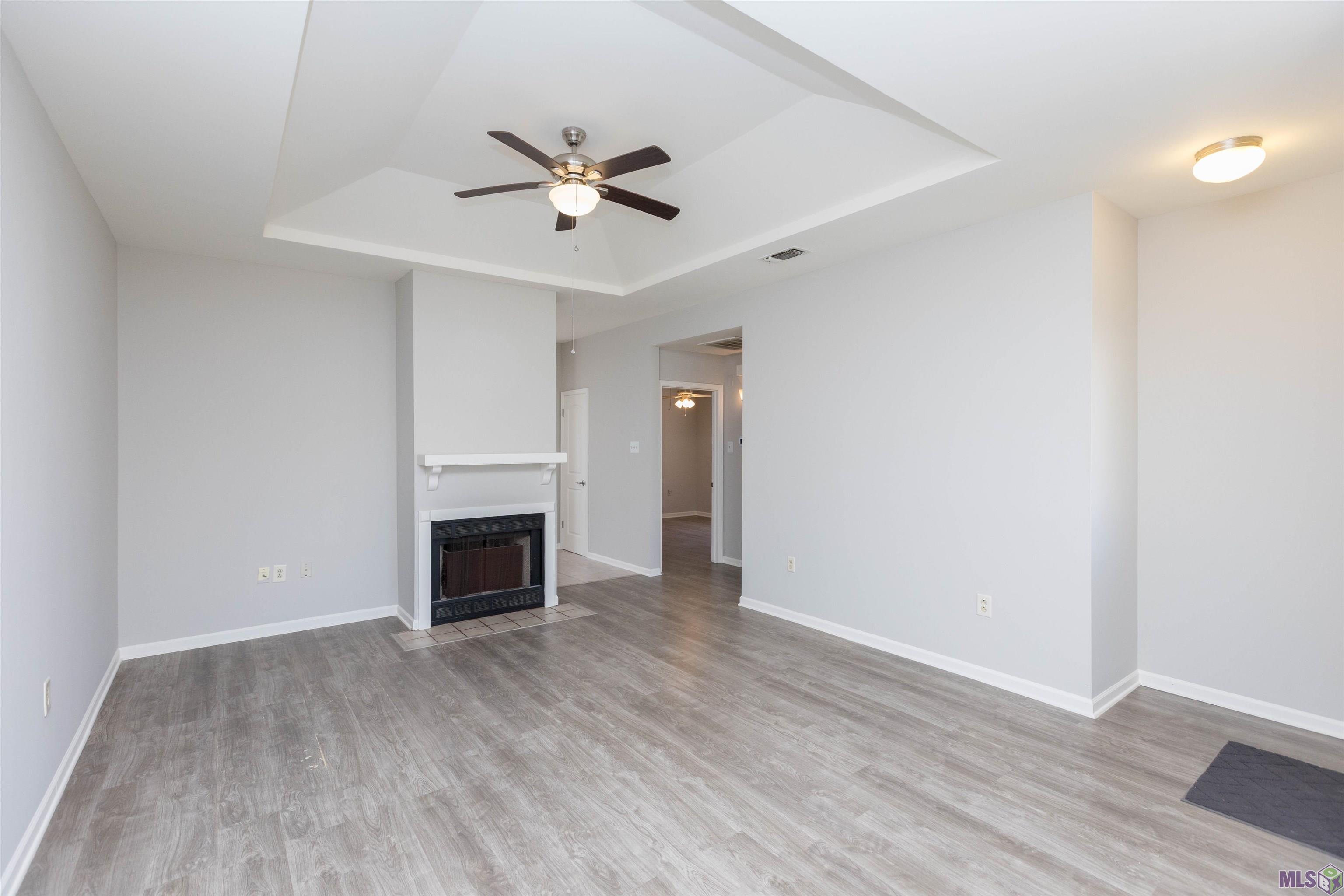 1833 Myrtle Ridge Drive Baton Rouge, LA 70816 - Photo 1 of 25 Gallery Image 1