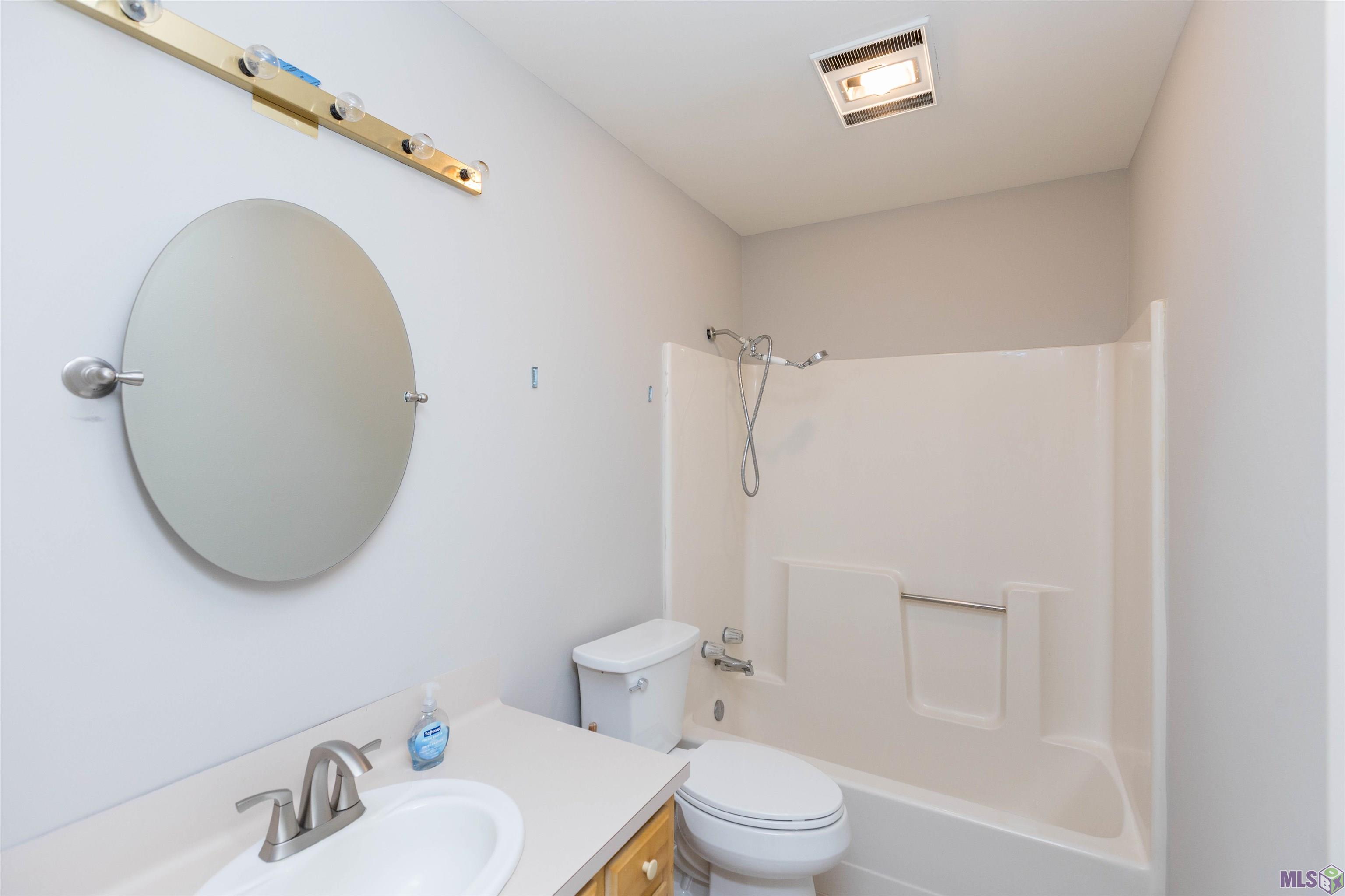 1833 Myrtle Ridge Drive Baton Rouge, LA 70816 - Photo 13 of 25 Gallery Image 13