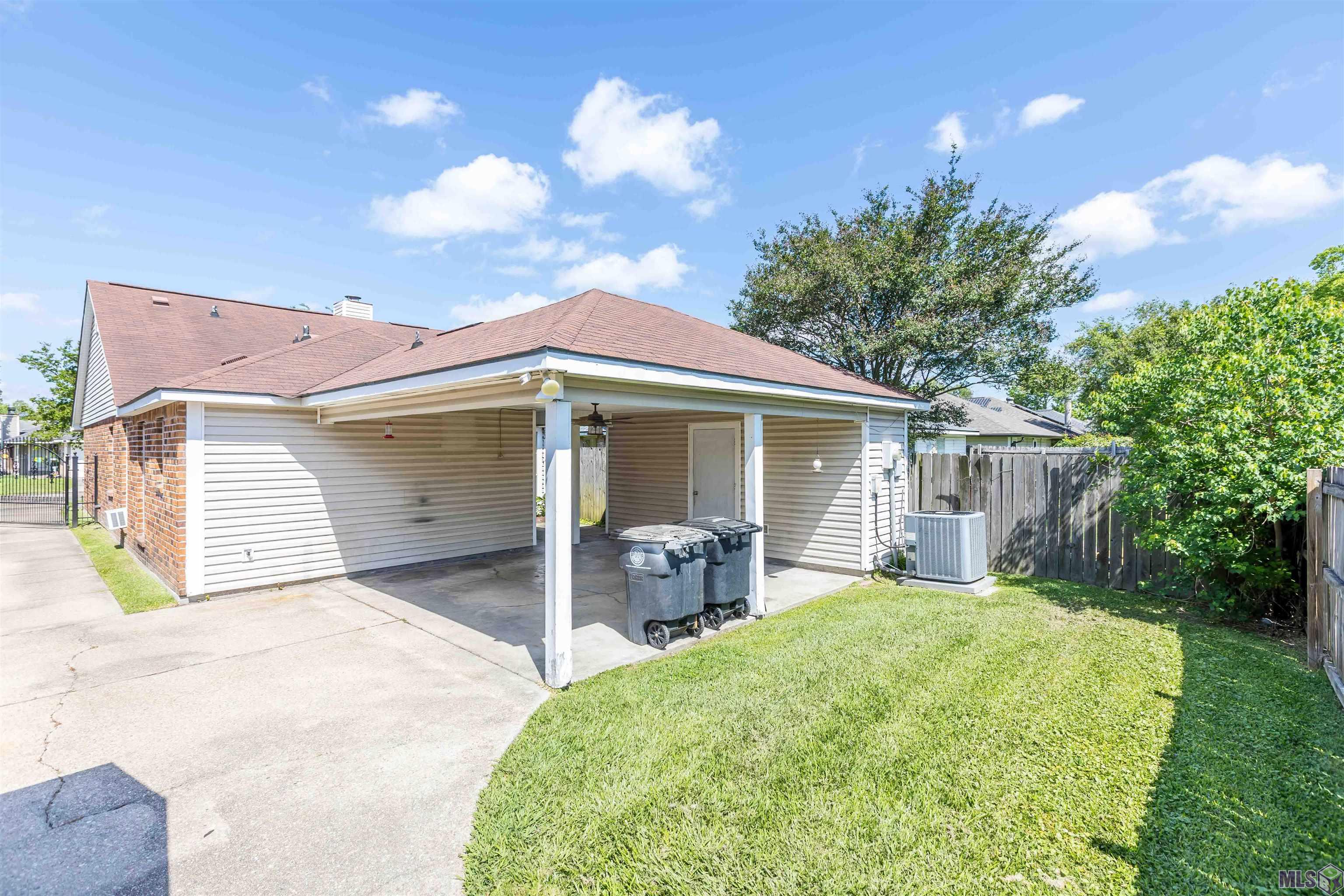 1833 Myrtle Ridge Drive Baton Rouge, LA 70816 - Photo 18 of 25 Gallery Image 18