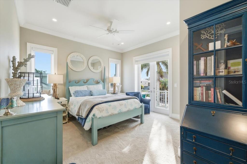 391 12th Avenue Indian Rocks Beach, FL 33785 - Photo 23 of 62