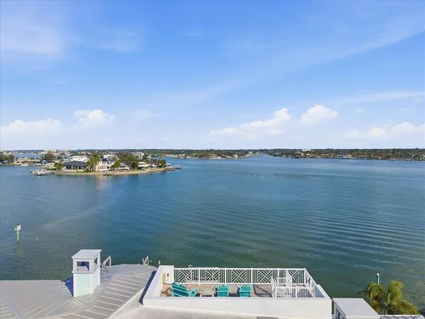 $6,890,000 | 391 12th Avenue, Indian Rocks Beach, FL 33785