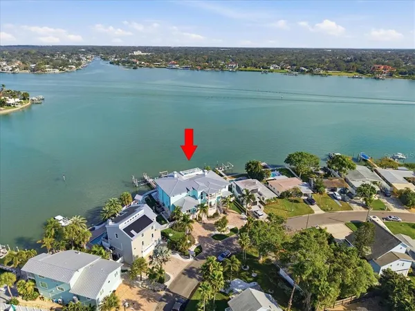 $6,890,000 | 391 12th Avenue, Indian Rocks Beach, FL 33785