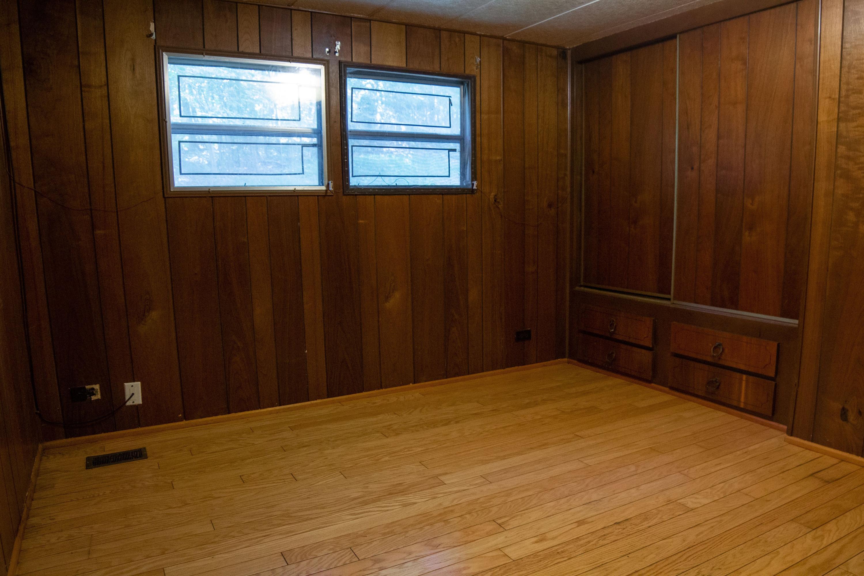 3207 Clear Springs Road Mascot, TN 37806 - Photo 12 of 19 Master bedroom with built-in storage
