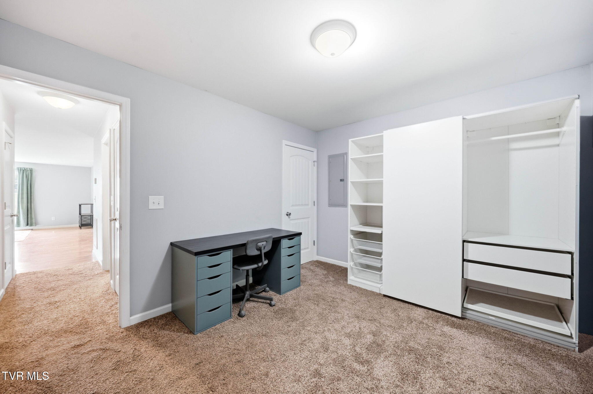 2506 Overlook Road Kingsport, TN 37664 - Photo 5 of 17 Bedroom