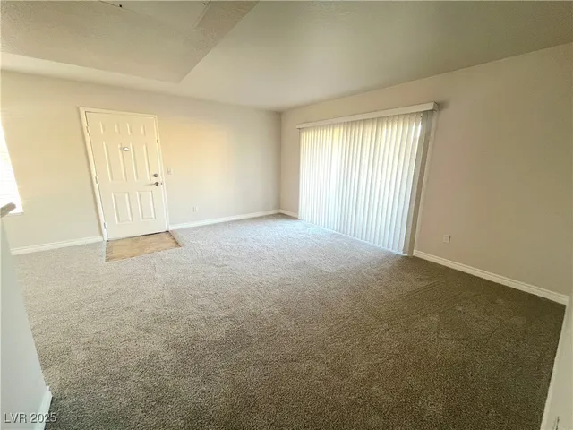$1,395 | 8070 West Russell Road, Unit 2004, Las Vegas, NV 89113