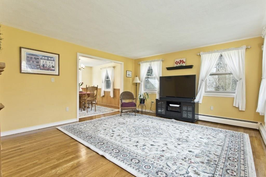 38 Edgemere Road Lynnfield, MA 01940 - Photo 16 of 42 Gallery Image 16