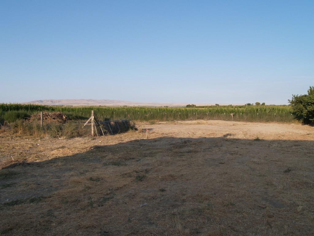 1921 Fordyce Road Sunnyside, WA 98944 - Photo 4 of 9 a view of an ocean beach