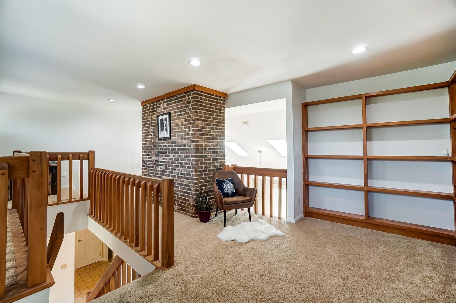 6570 Springdale Road Cincinnati, OH 45247 - Photo 24 of 50