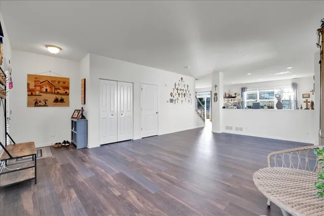 $475,000 | 435 Fawn Lane, Oswego, IL 60543