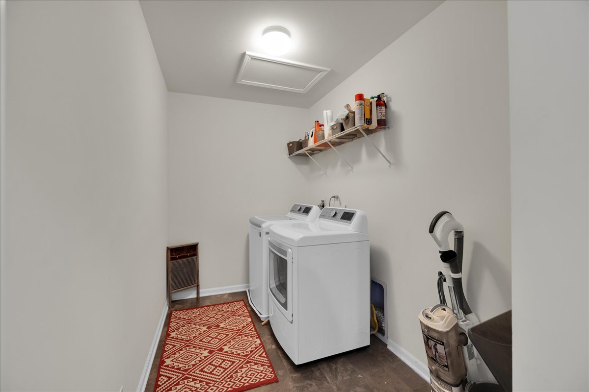 435 Fawn Lane Oswego, IL 60543 - Photo 28 of 47