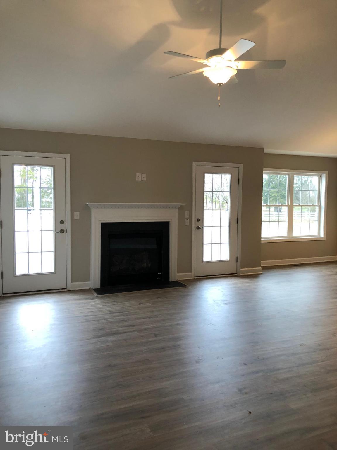 11265 Maplewood Drive Ridgely, MD 21660 - Photo 4 of 9 Interior (General)