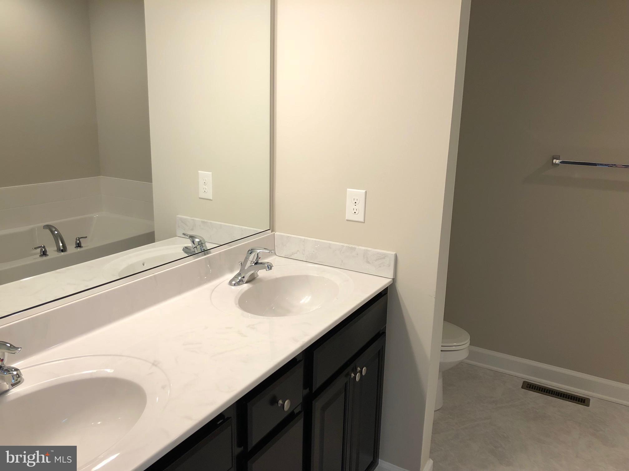 11265 Maplewood Drive Ridgely, MD 21660 - Photo 6 of 9 Bath