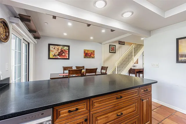 $4,200 | 5427 Villa Deste Court, Wesley Chapel, FL 33543