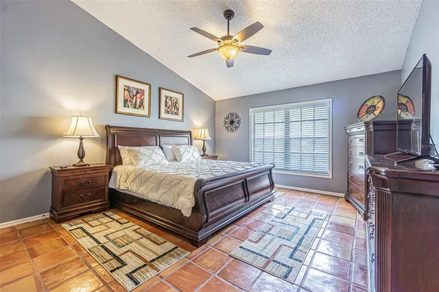 $4,200 | 5427 Villa Deste Court, Wesley Chapel, FL 33543