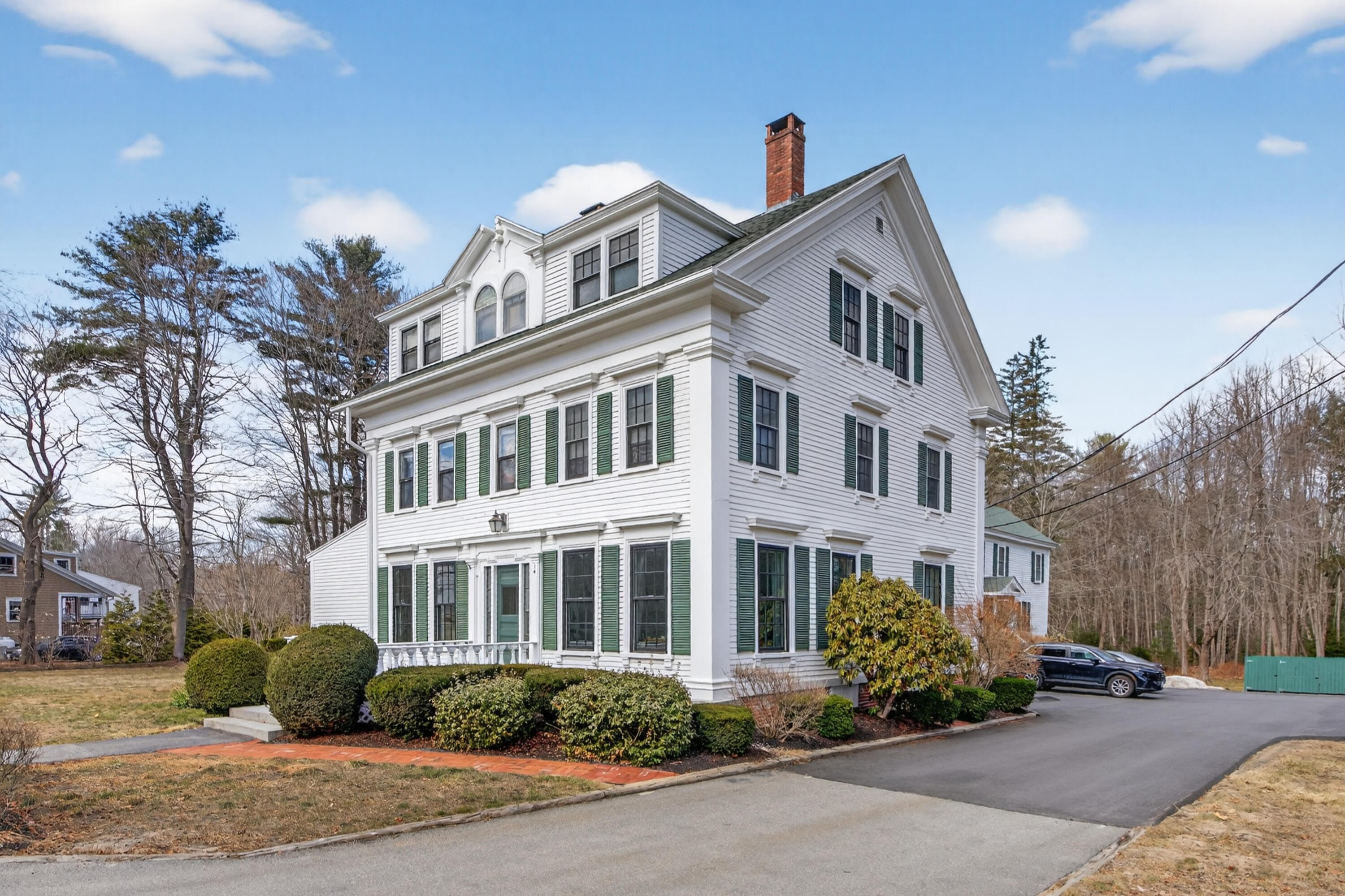 14 Summer Street, Unit 6 Kennebunk, ME 04043 - Photo 2 of 21 DSC07689