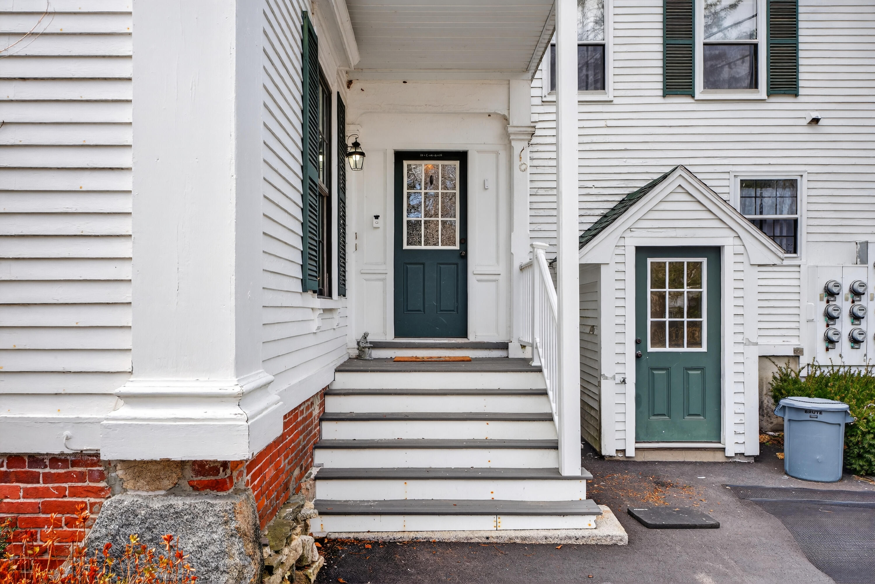 14 Summer Street, Unit 6 Kennebunk, ME 04043 - Photo 3 of 21 DSC07683