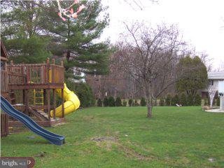 140 Blue Jay Road Chalfont, PA 18914 - Photo 2 of 3 Gallery Image 2