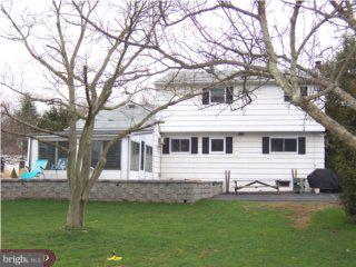140 Blue Jay Road Chalfont, PA 18914 - Photo 3 of 3 Gallery Image 3