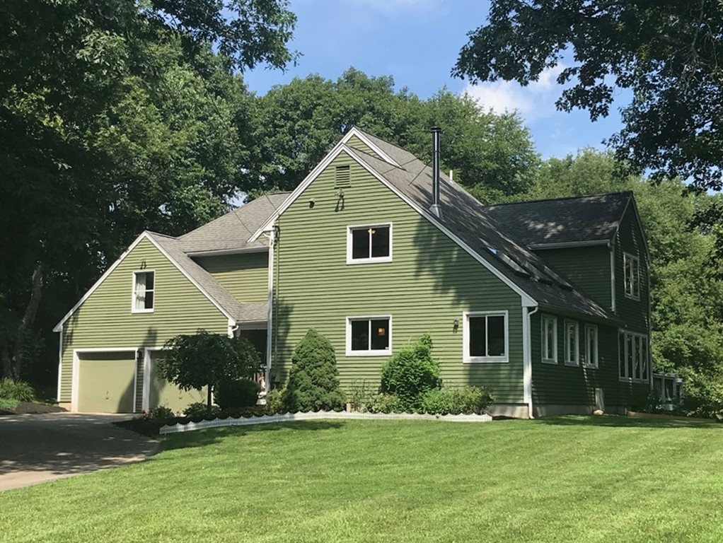 3 Johnson Road Southborough, MA 01772 - Photo 1 of 30 Gallery Image 1