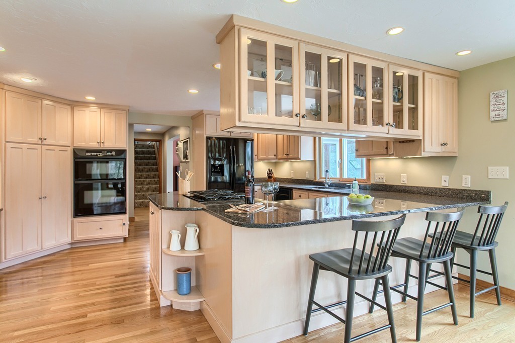 3 Johnson Road Southborough, MA 01772 - Photo 12 of 30 Gallery Image 12