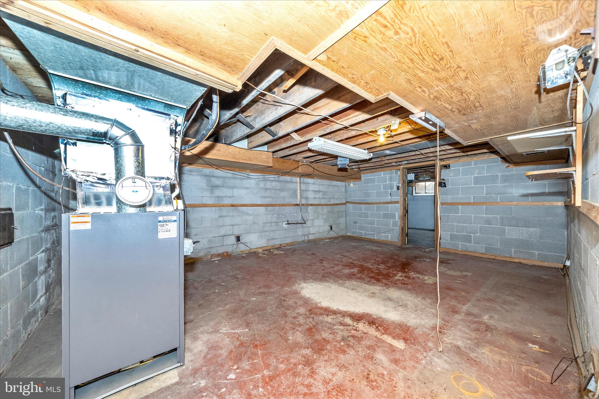 17534 Lincolnshire Road Hagerstown, MD 21740 - Photo 35 of 50 Lower Level