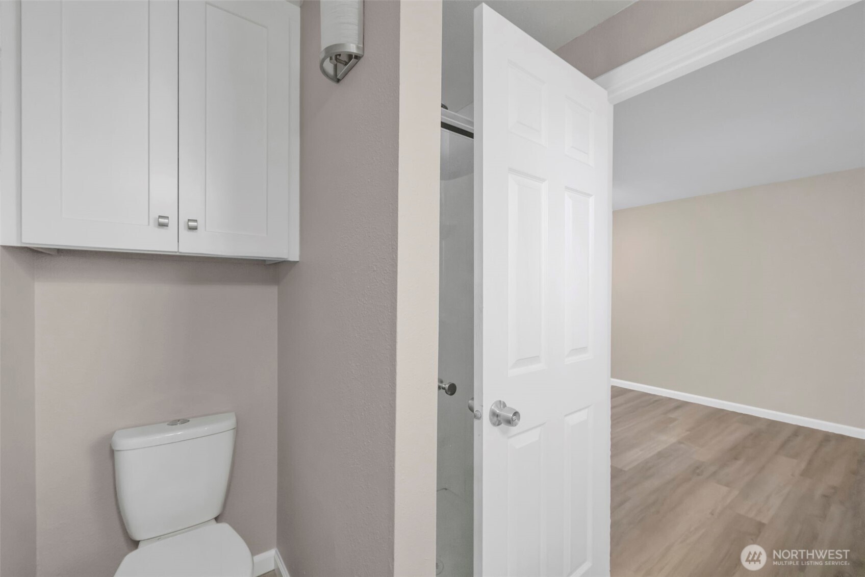 1229 Southwest 146th Street Seahurst, WA 98166 - Photo 14 of 34