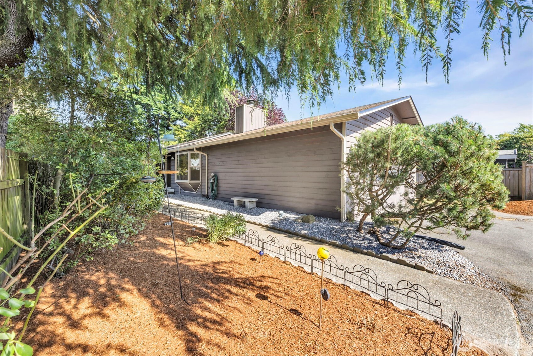 1229 Southwest 146th Street Seahurst, WA 98166 - Photo 2 of 34