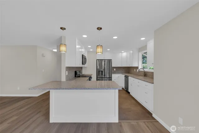 $675,000 | 1229 Southwest 146th Street, Seahurst, WA 98166