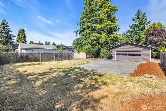 $675,000 | 1229 Southwest 146th Street, Seahurst, WA 98166