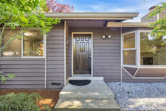 $675,000 | 1229 Southwest 146th Street, Seahurst, WA 98166