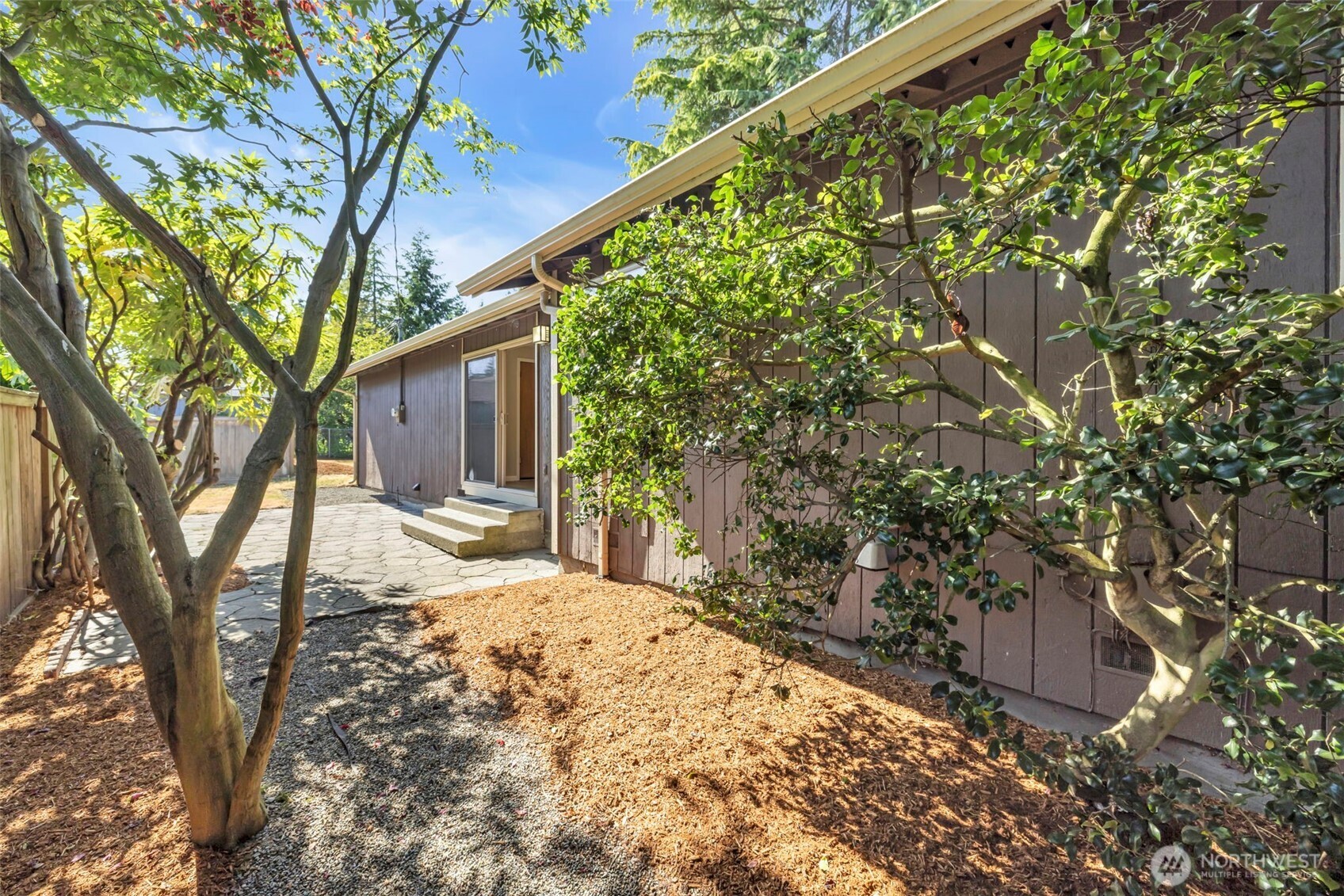 1229 Southwest 146th Street Seahurst, WA 98166 - Photo 32 of 34