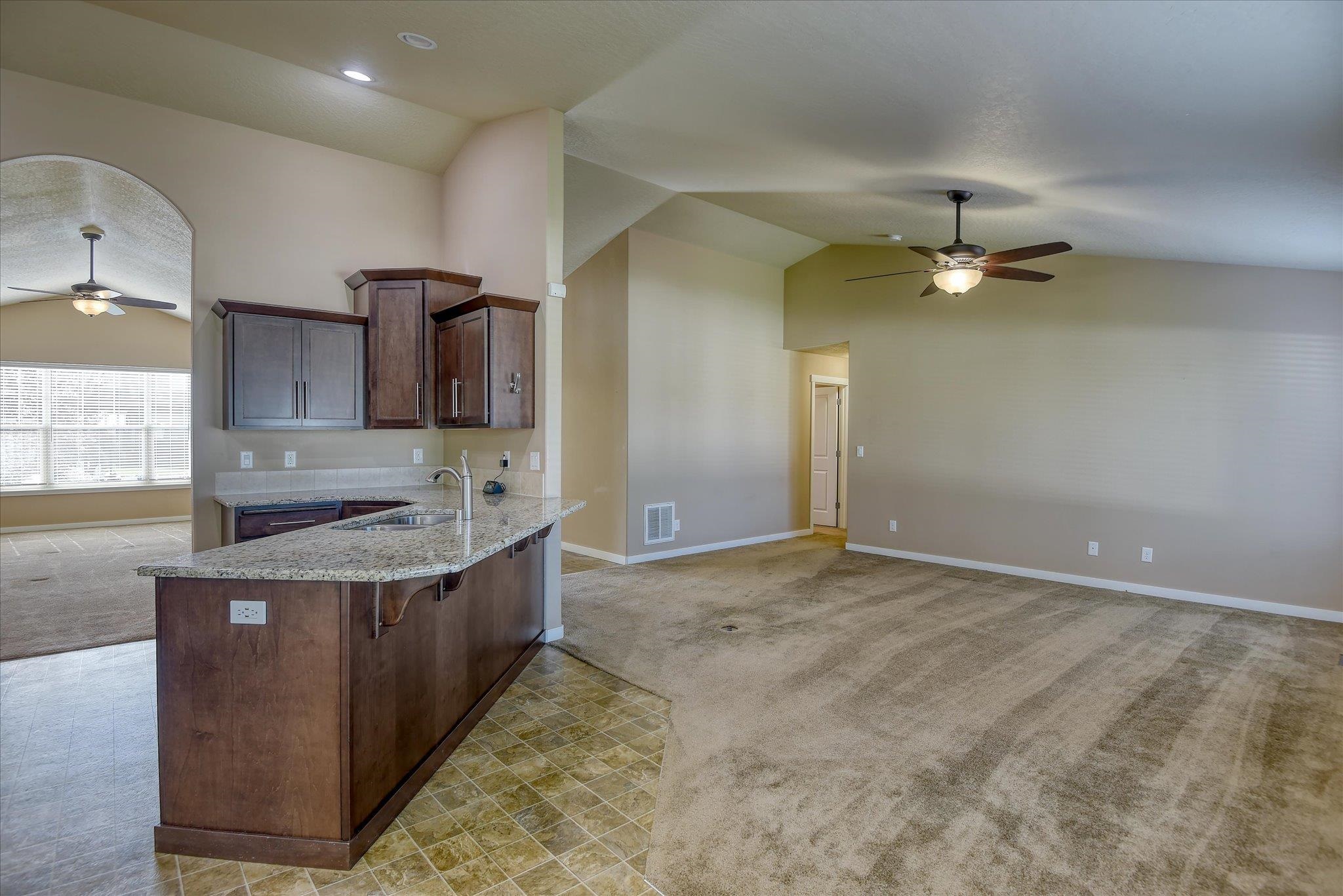9920 North Austin Lane Spokane, WA 99208 - Photo 11 of 45