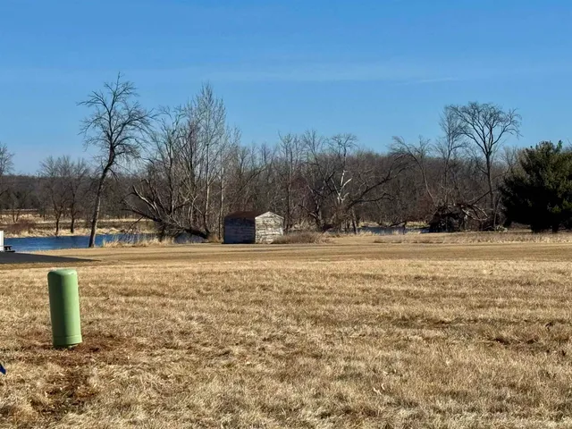 $32,980 | Voyagers Trail, Unit 8, Berlin, WI 54923